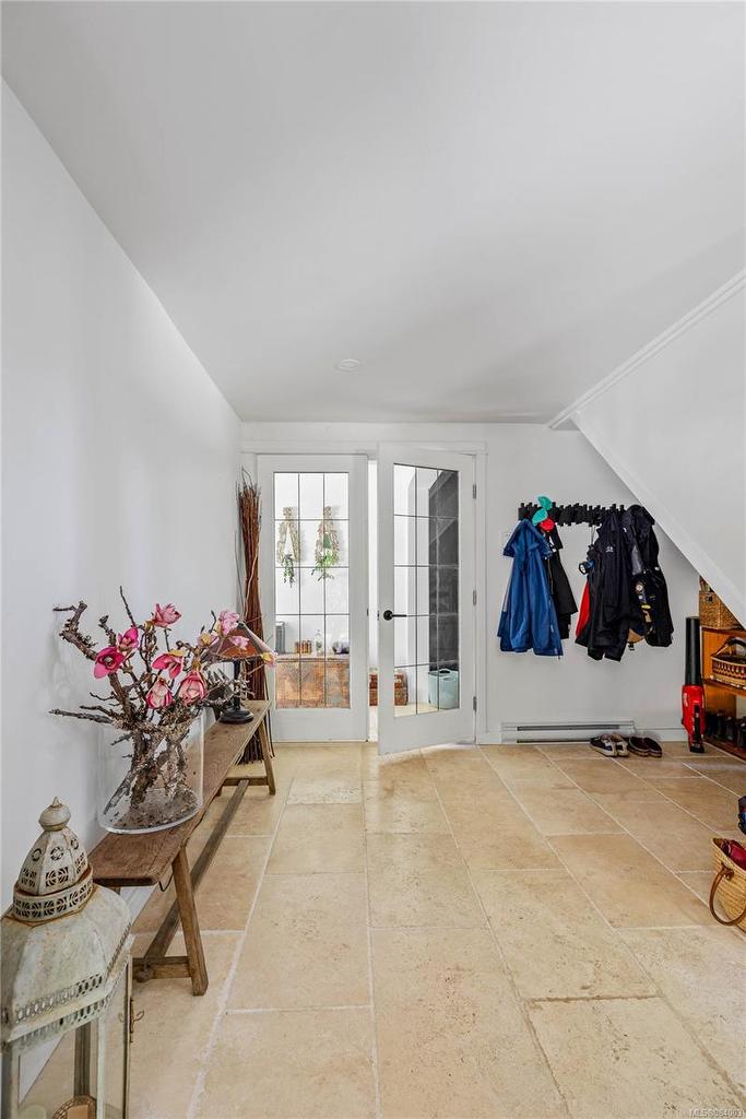 142 Park Dr, Salt Spring, BC