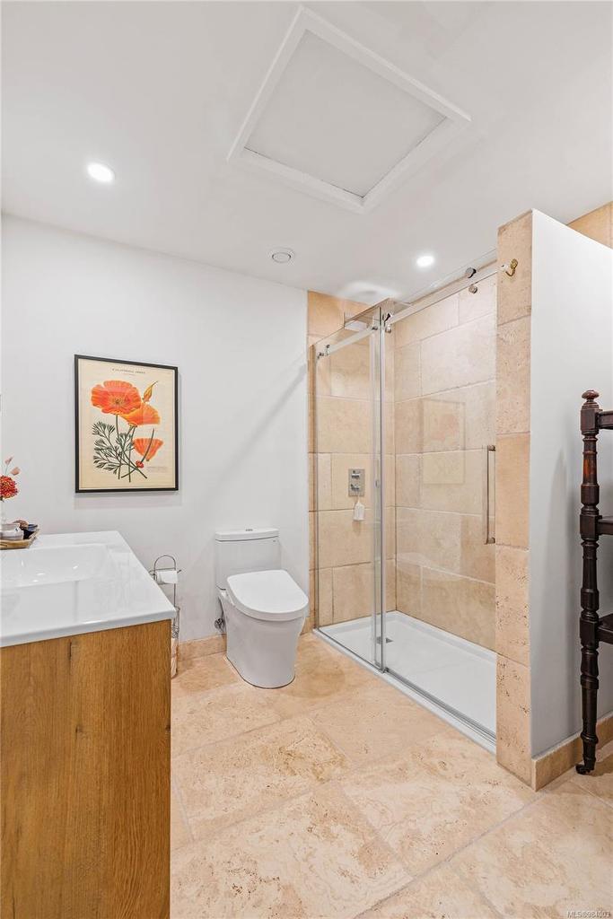 142 Park Dr, Salt Spring, BC