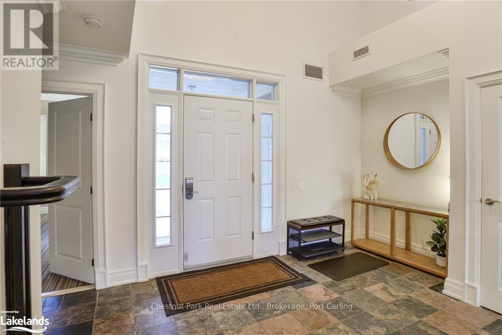 G103-A - 1869 Muskoka 118 Road W, Muskoka Lakes (Monck (Muskoka Lakes)), ON - Indoor Photo Showing Other Room