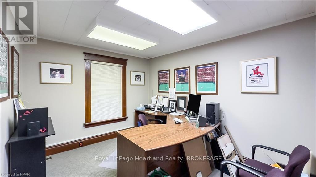 405 Queen St, North Huron (Blyth), ON