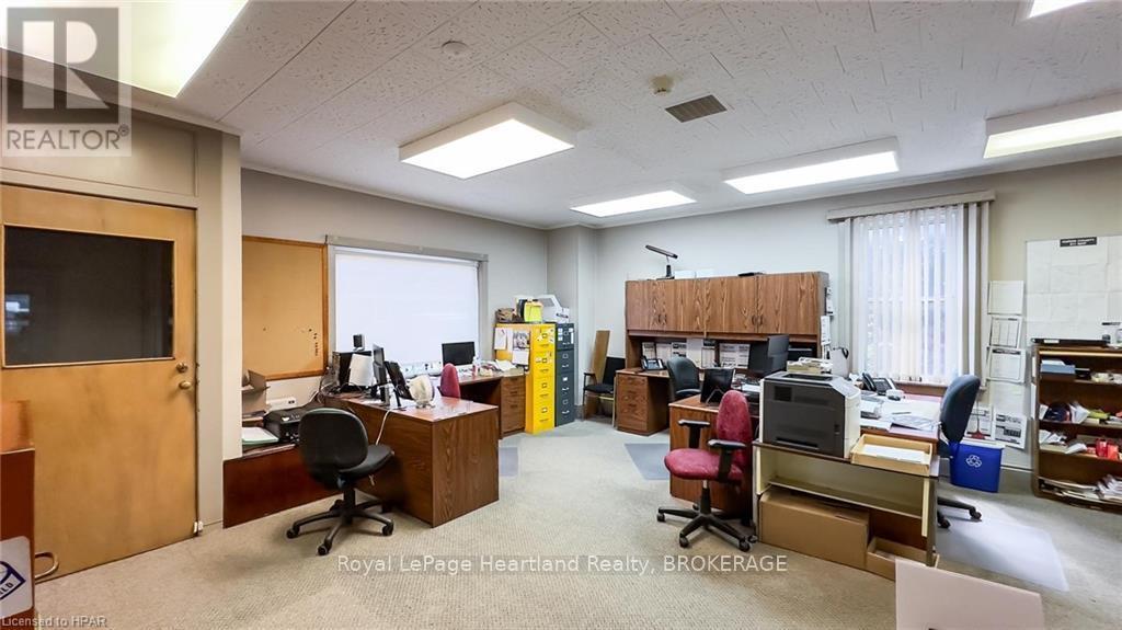 405 Queen St, North Huron (Blyth), ON