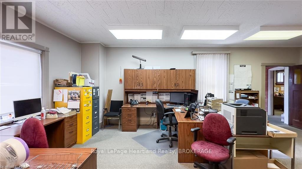 405 Queen St, North Huron (Blyth), ON