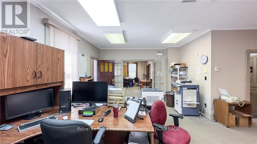 405 Queen St, North Huron (Blyth), ON