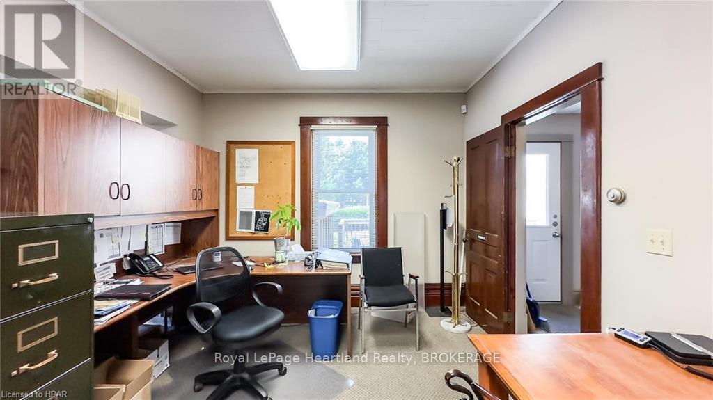 405 Queen St, North Huron (Blyth), ON