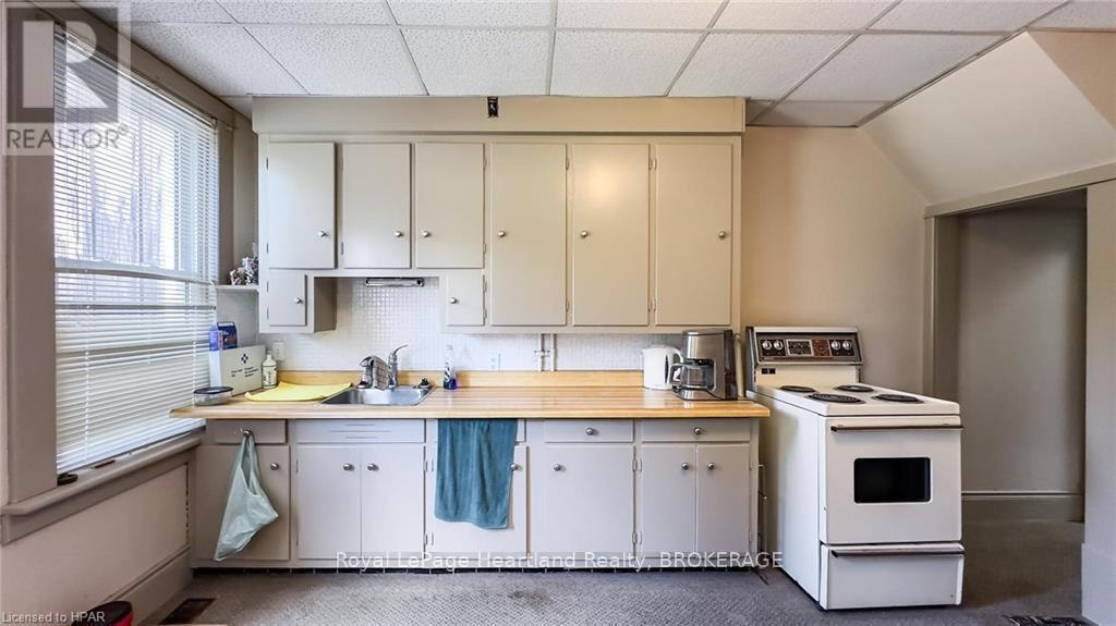 405 Queen St, North Huron (Blyth), ON