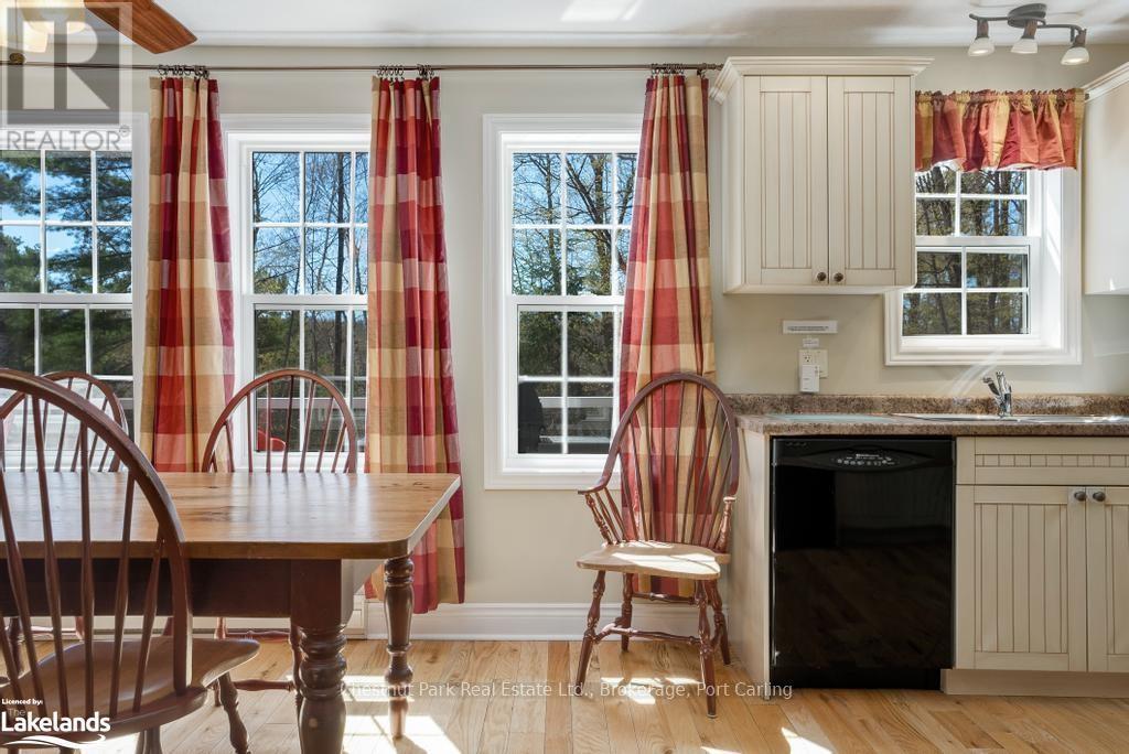 108-8 - 1052 Rat Bay Road, Lake Of Bays (Franklin), ON - Indoor