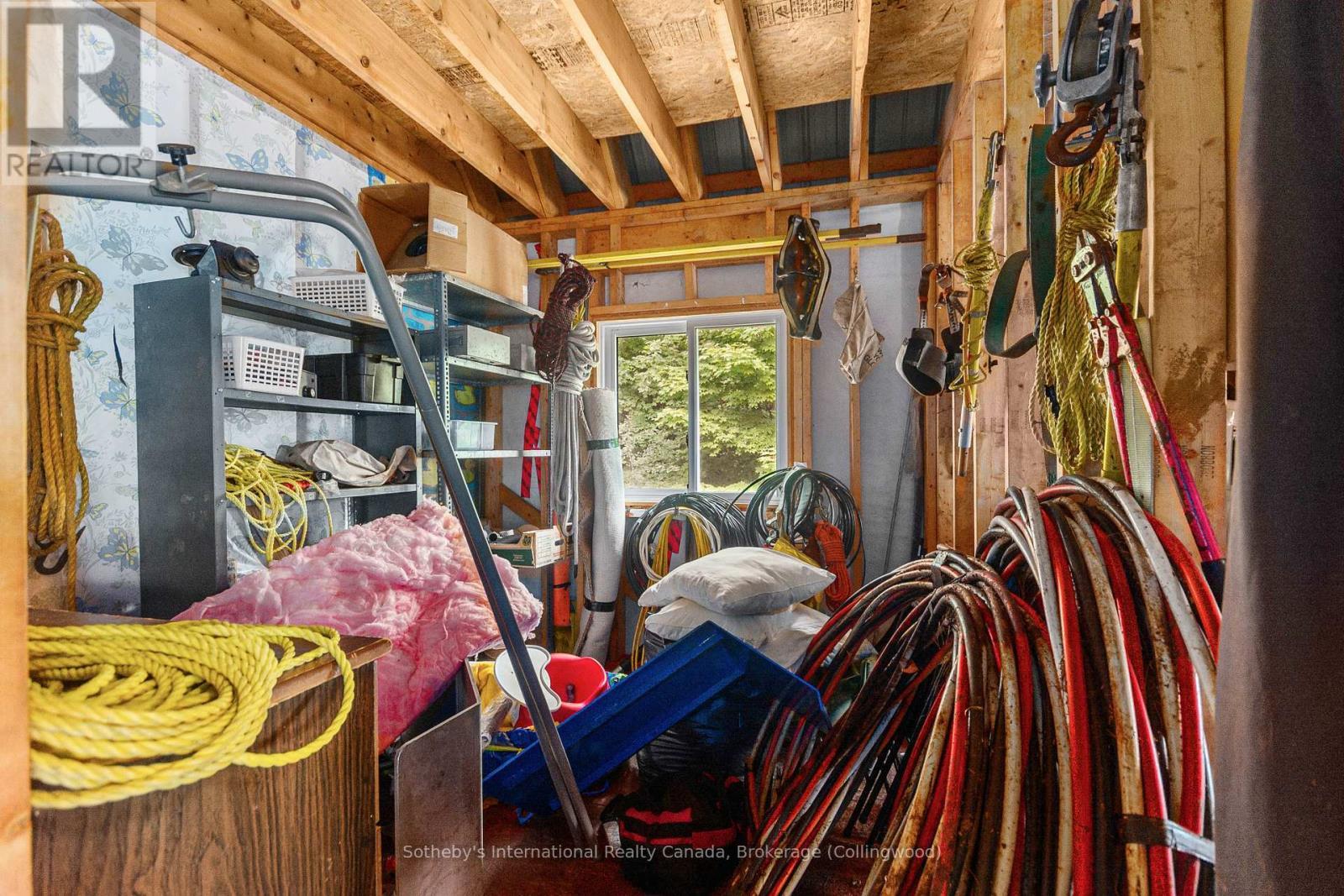 4202 Go Home Lake Shr, Georgian Bay (Gibson), ON - Indoor