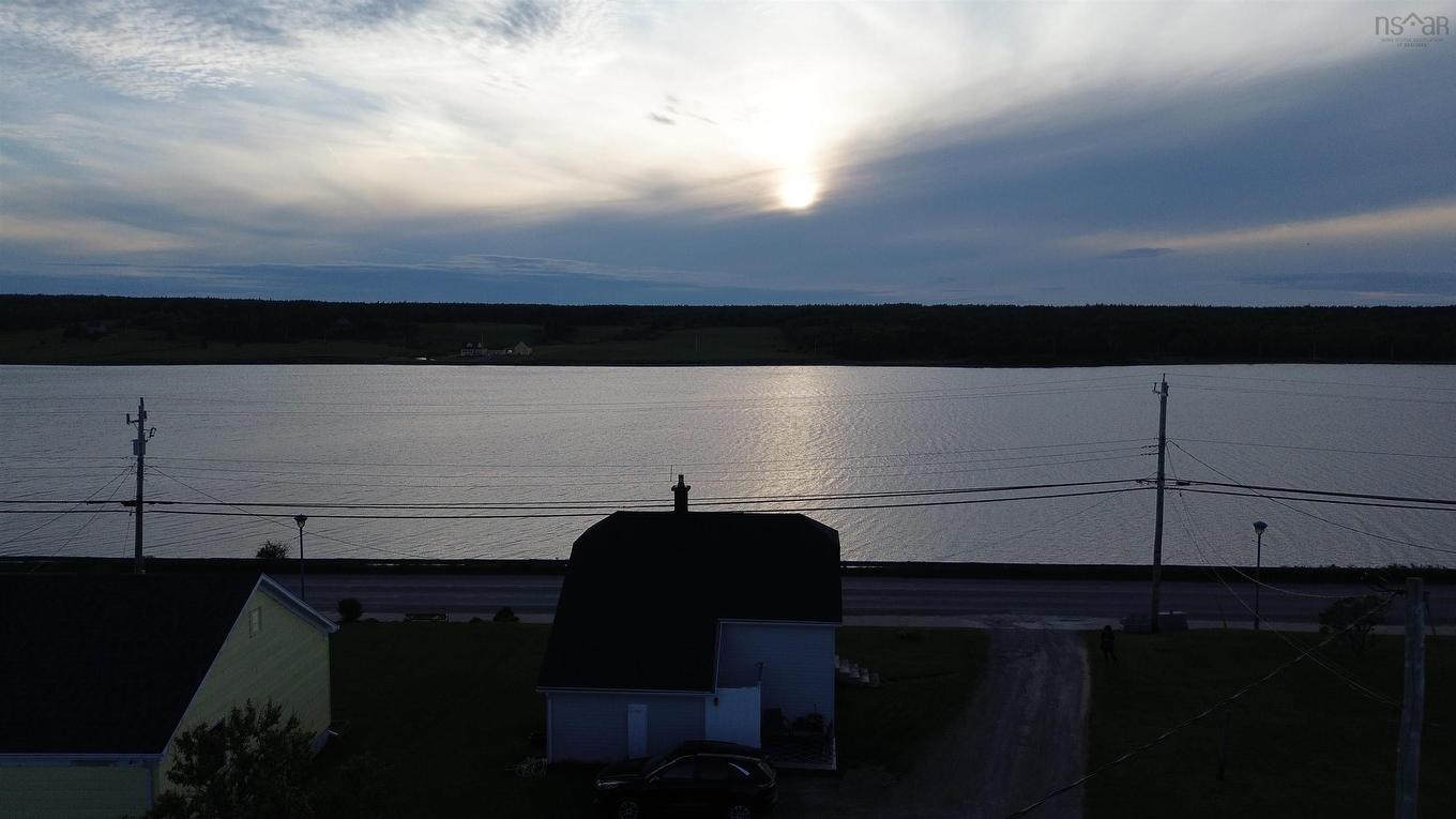 15010 Cabot Trail, Chéticamp, NS