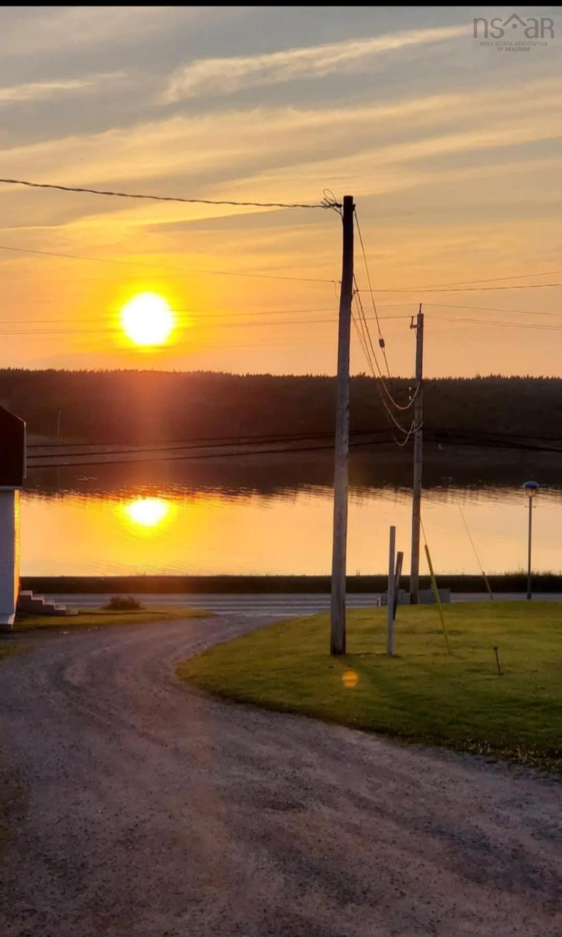 15010 Cabot Trail, Chéticamp, NS