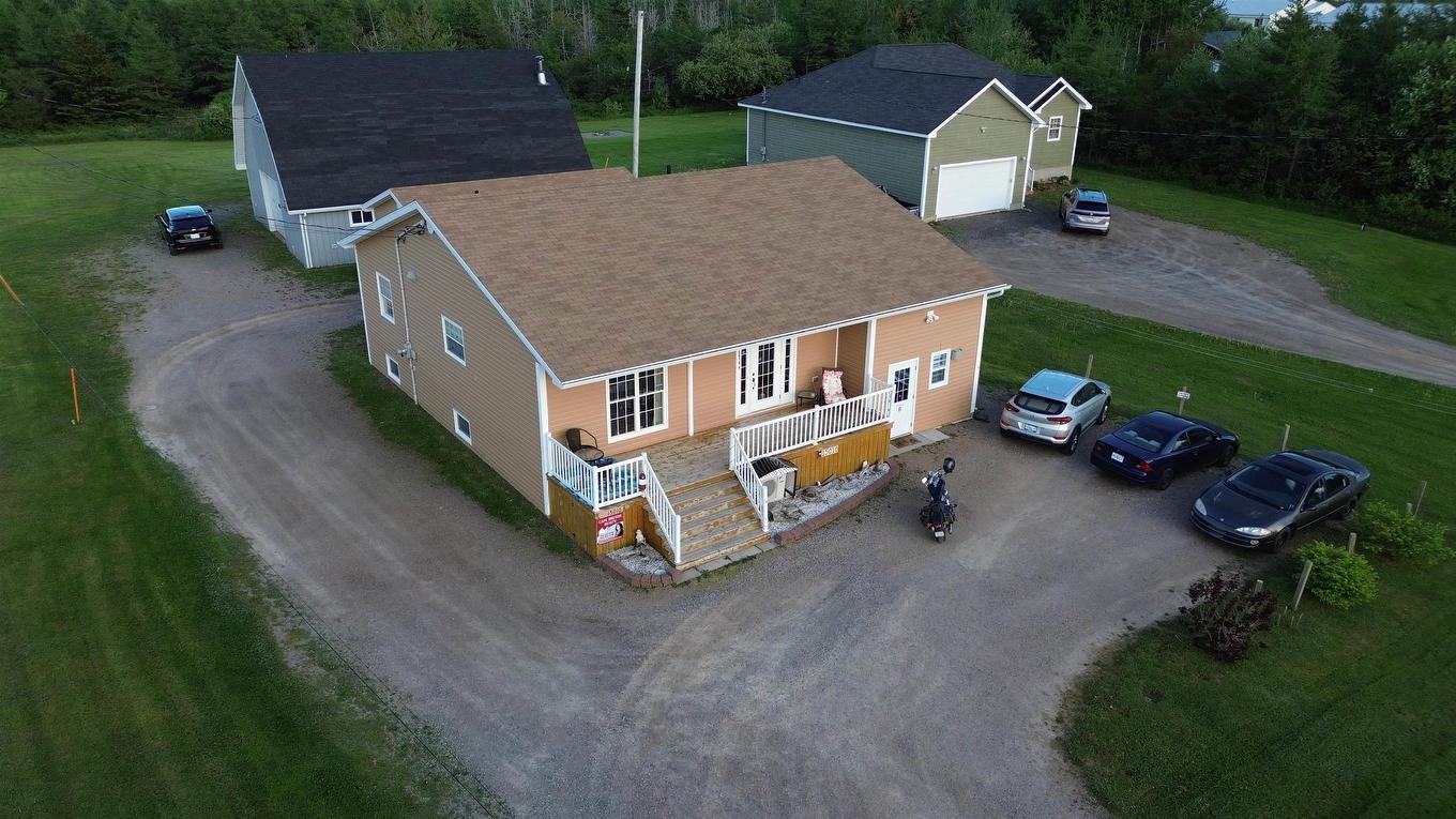 15010 Cabot Trail, Chéticamp, NS