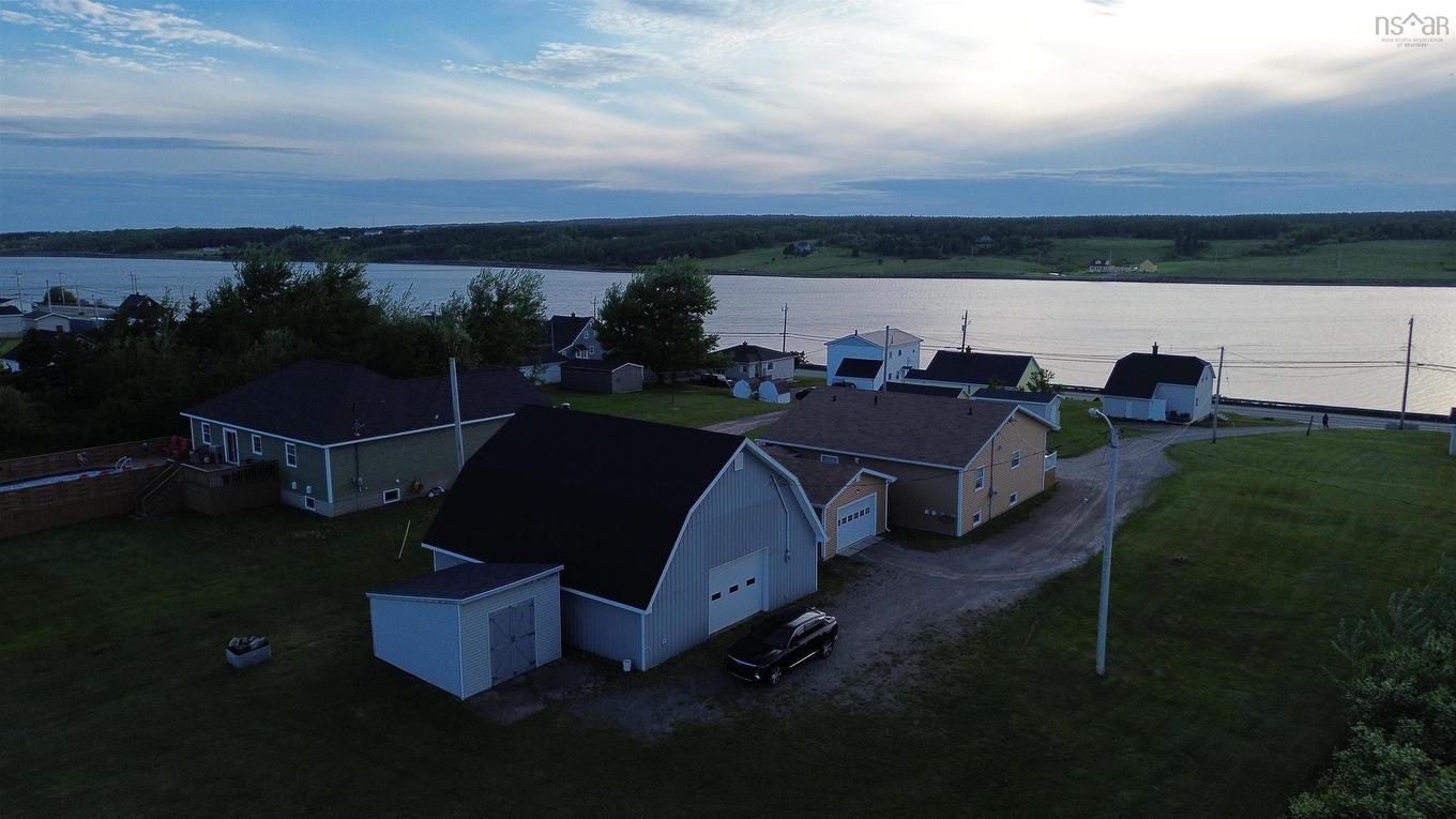 15010 Cabot Trail, Chéticamp, NS