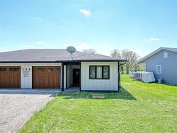 B 124 Pleasant Valley Drive Pelican Lake, MB R0K 0C0