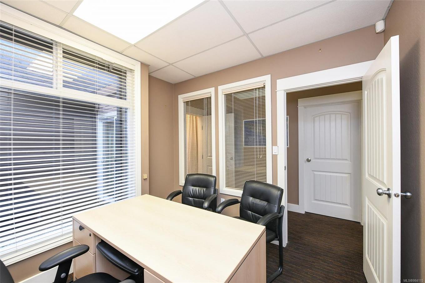 535 6Th St, Courtenay, BC