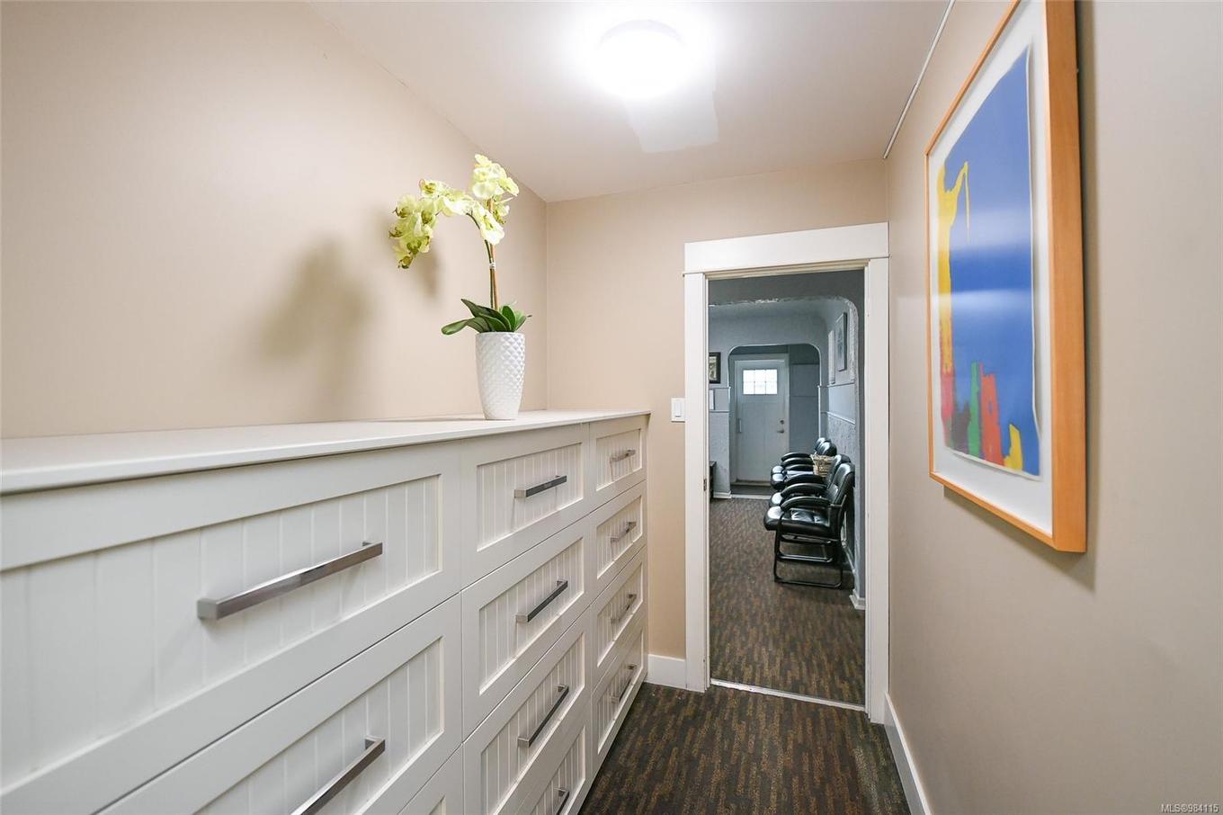 535 6Th St, Courtenay, BC