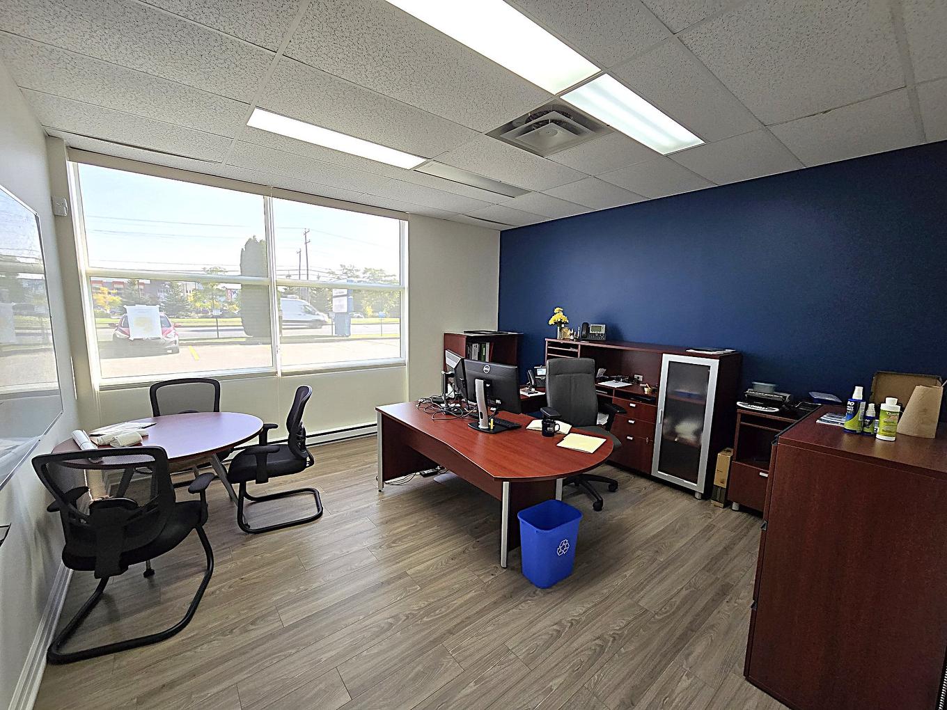 Office - 3665 Boul. De La Grande-Allée, Boisbriand, QC - Indoor Photo Showing Office