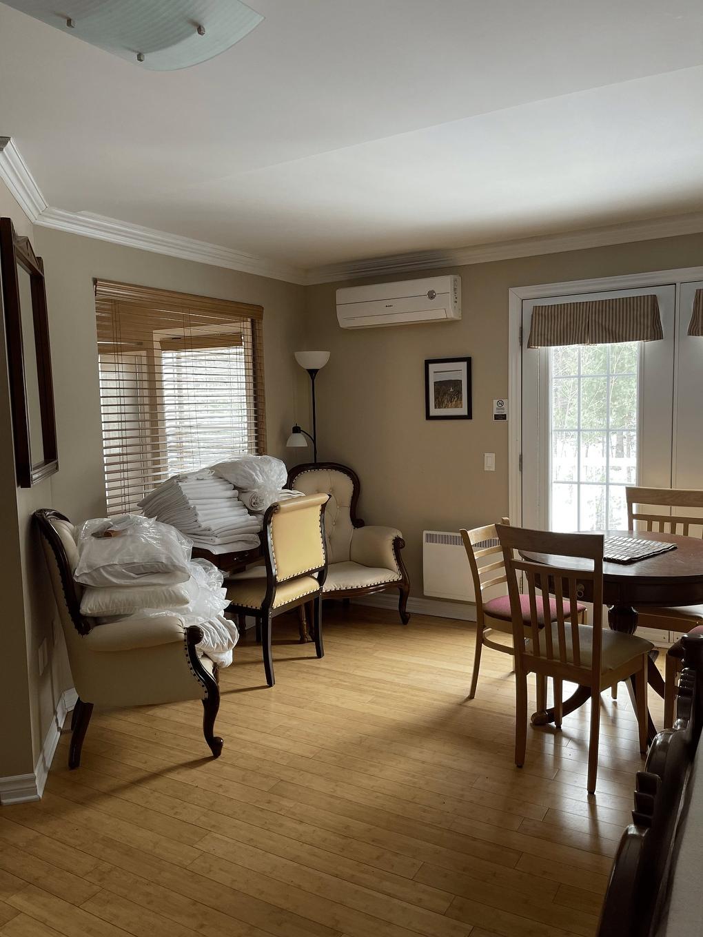 Dining room - 210-500 Ch. Des Frênes, Piedmont, QC - Indoor