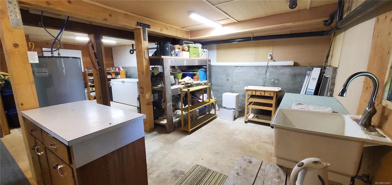 1131 Tipperary Pk, Tahsis, BC