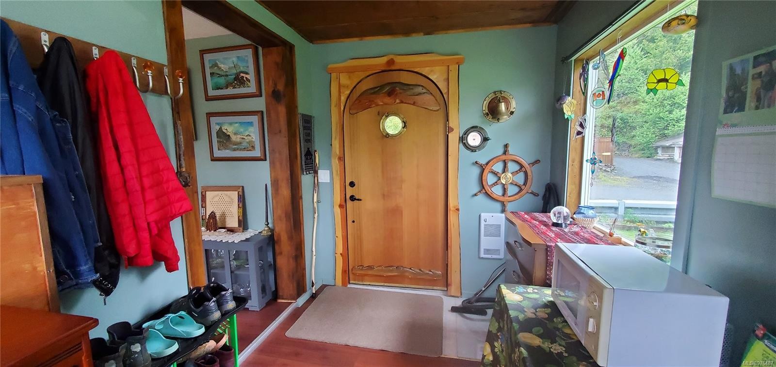 1131 Tipperary Pk, Tahsis, BC