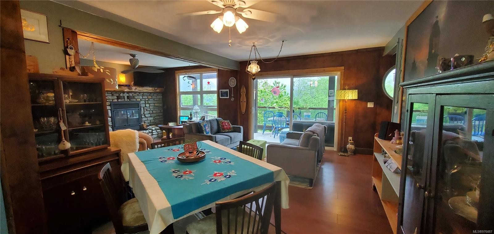 1131 Tipperary Pk, Tahsis, BC