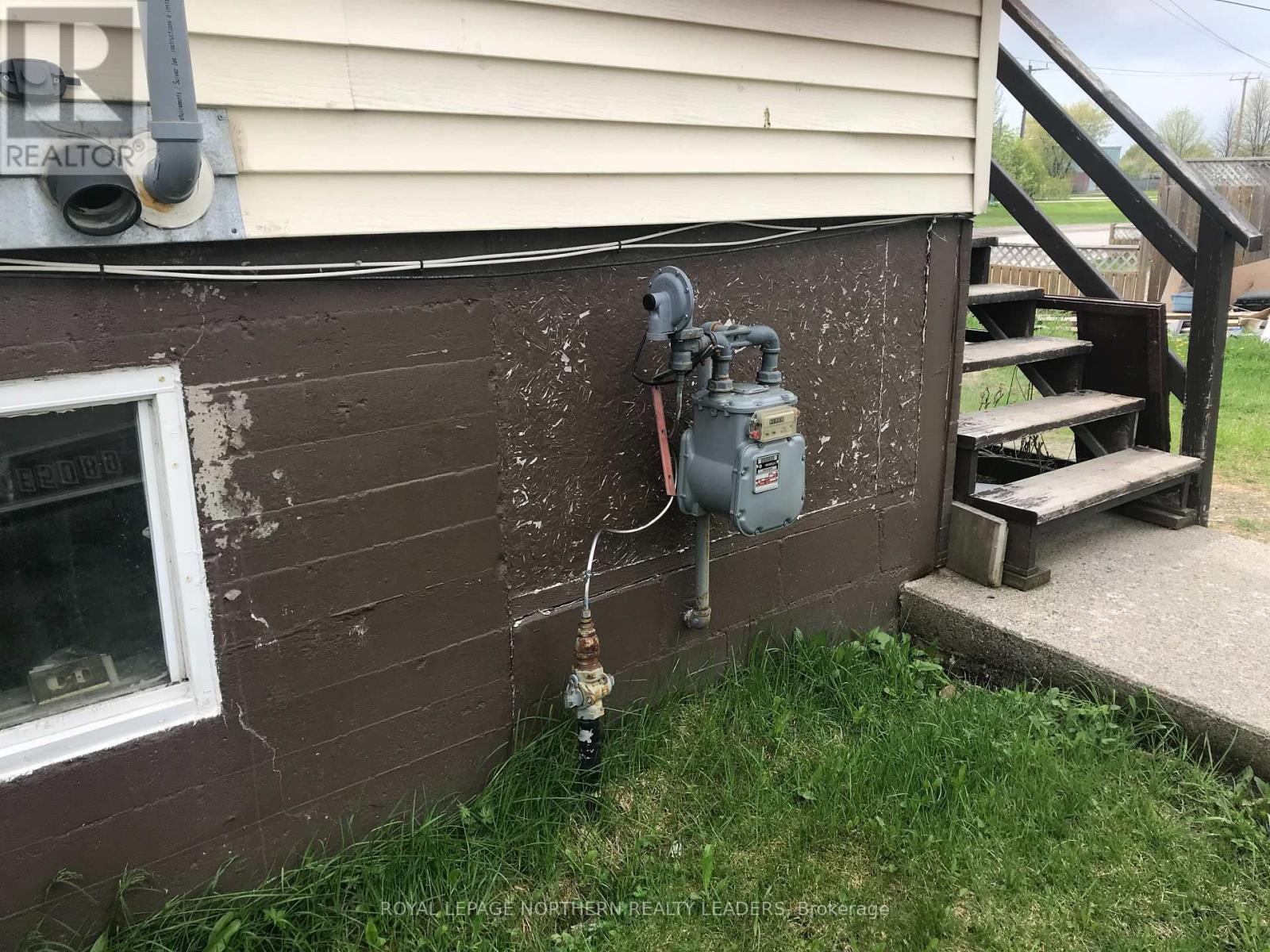 419 Mountjoy Street S, Timmins (Ts - Sw), ON - Outdoor With Exterior