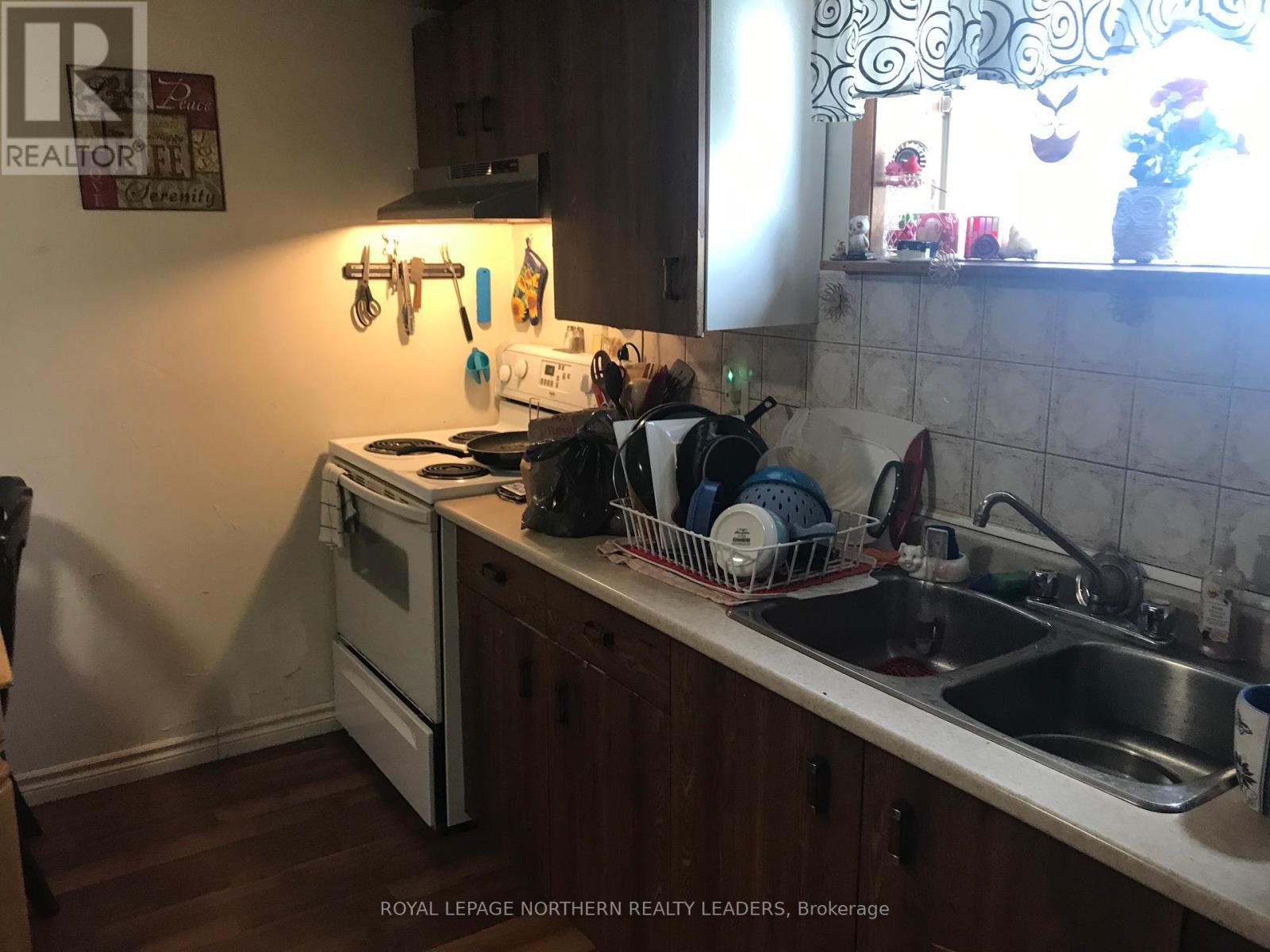 419 Mountjoy Street S, Timmins (Ts - Sw), ON - Indoor Photo Showing Kitchen With Double Sink