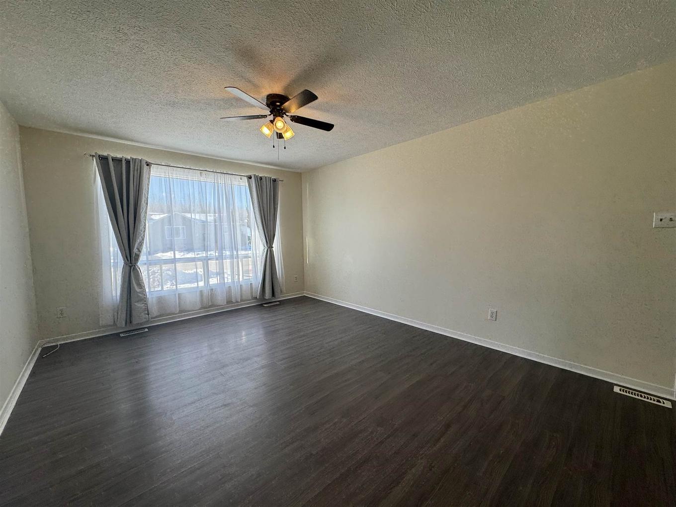 77 Matachewan Road, Manitouwadge, ON - Indoor Photo Showing Other Room