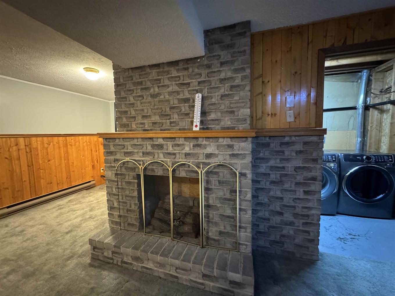 77 Matachewan Road, Manitouwadge, ON - Indoor With Fireplace