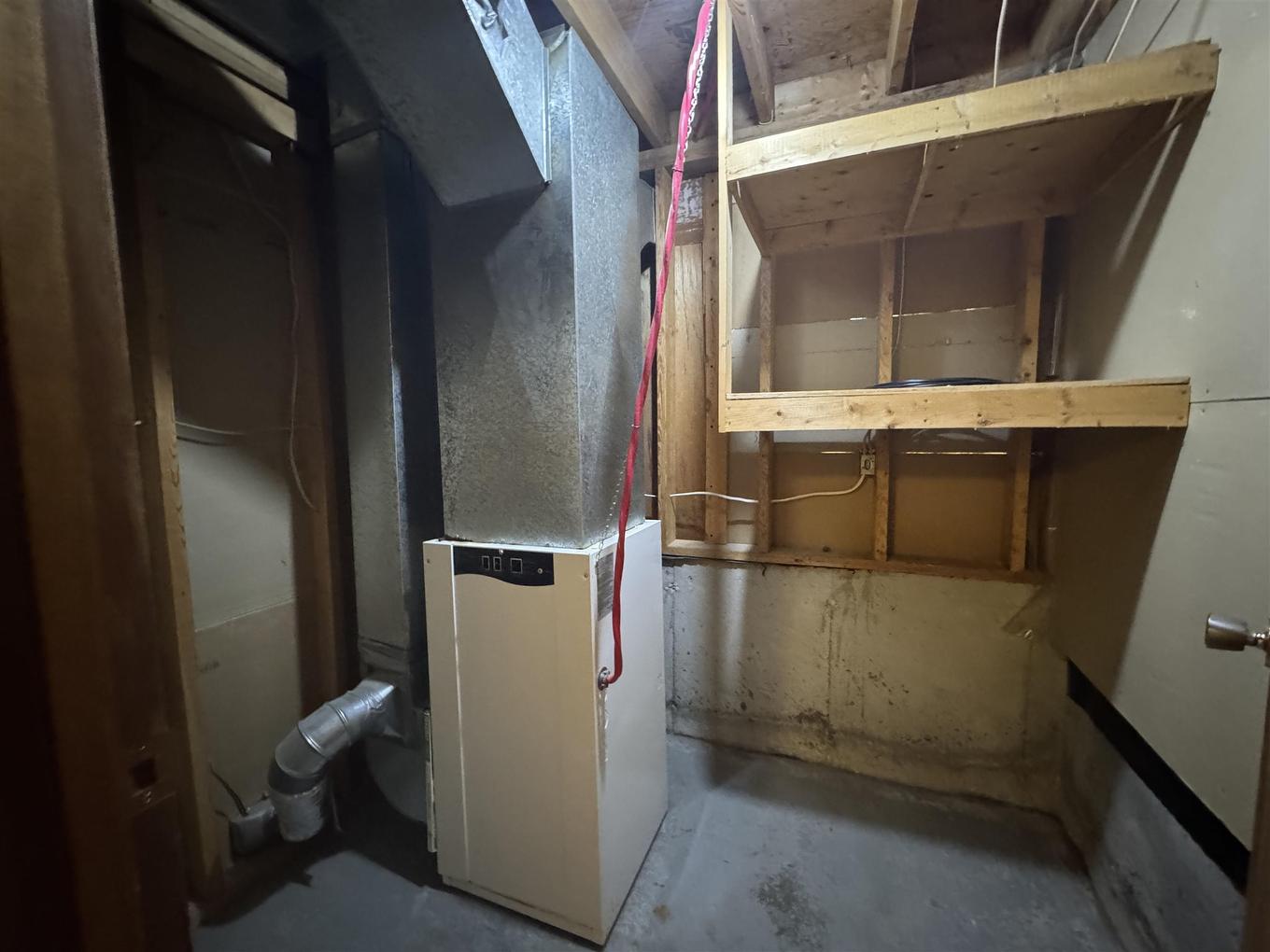 77 Matachewan Road, Manitouwadge, ON - Indoor Photo Showing Basement