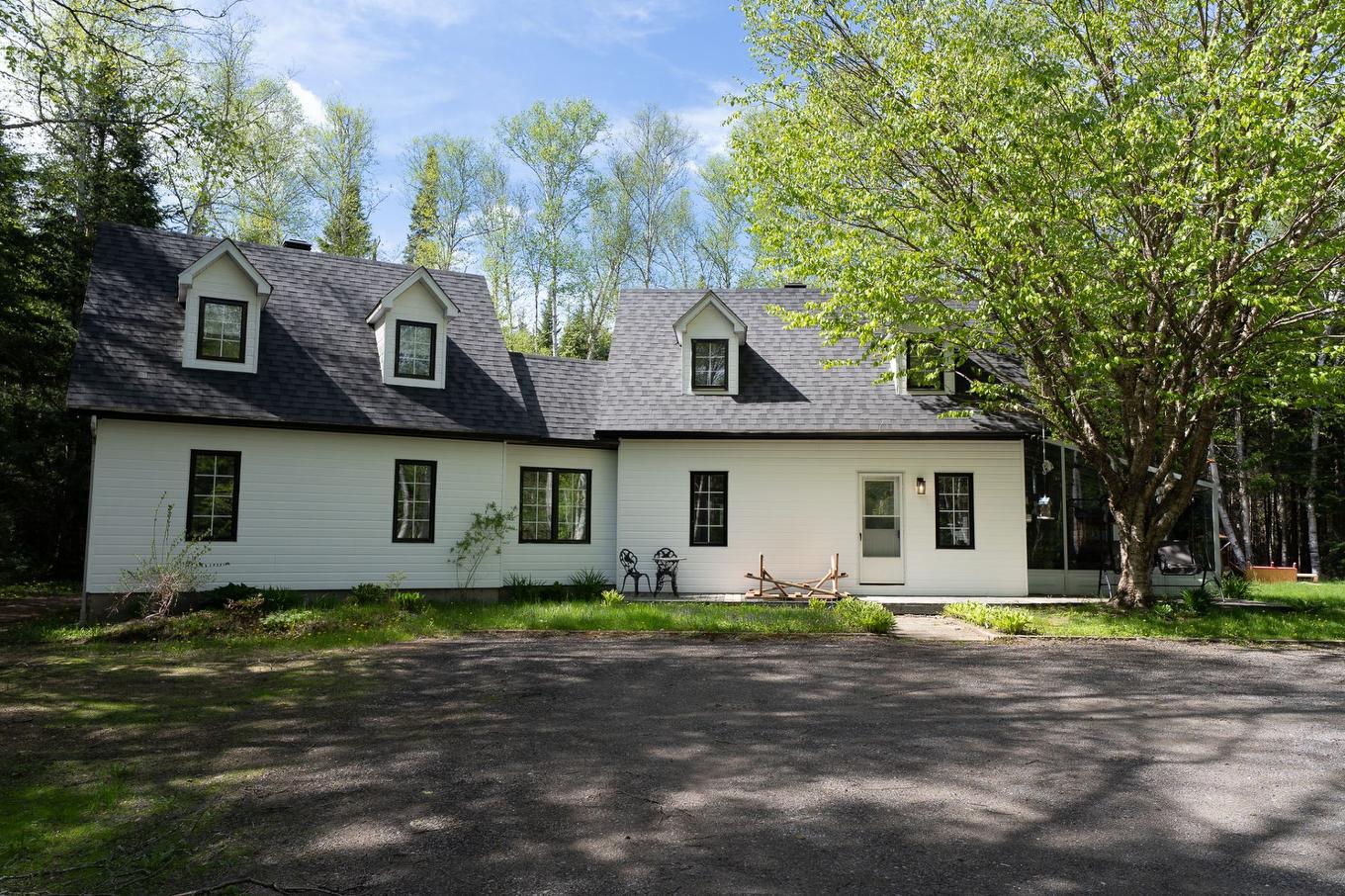 Façade - 174 Ch. Fradet, Saint-Donat, QC - Outdoor