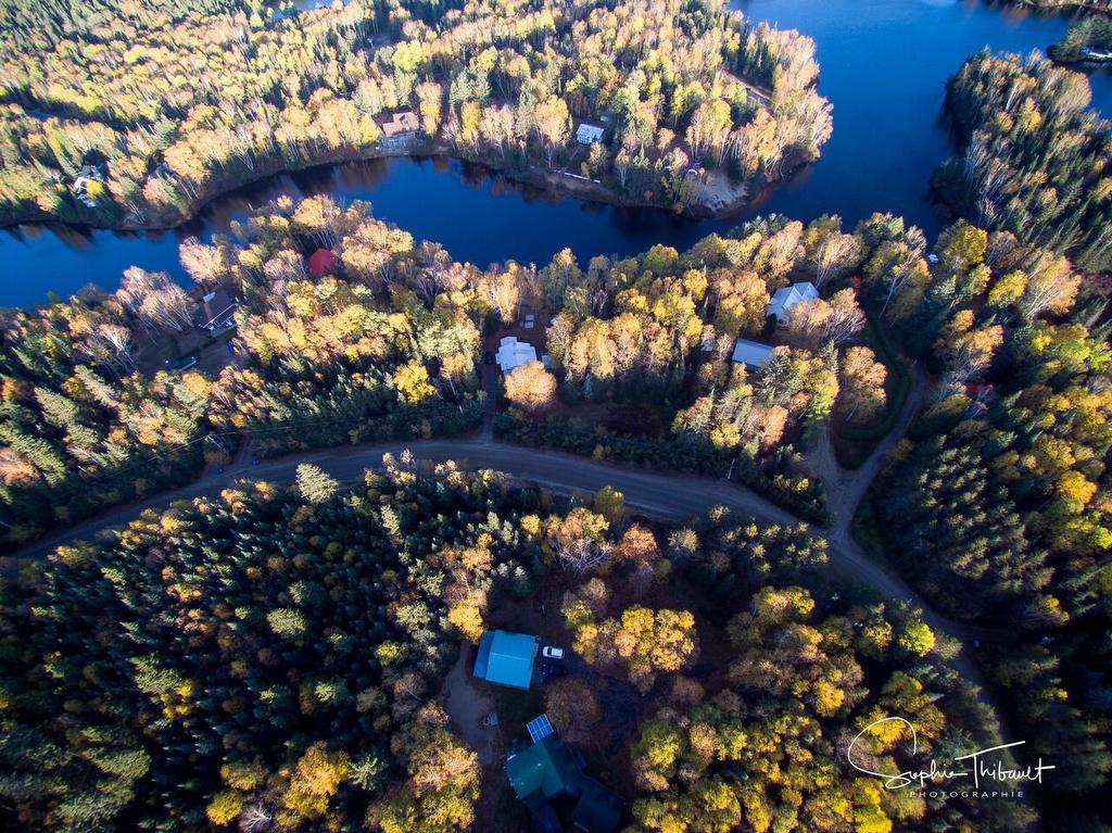 Photo aérienne - 174 Ch. Fradet, Saint-Donat, QC - Outdoor With Body Of Water With View