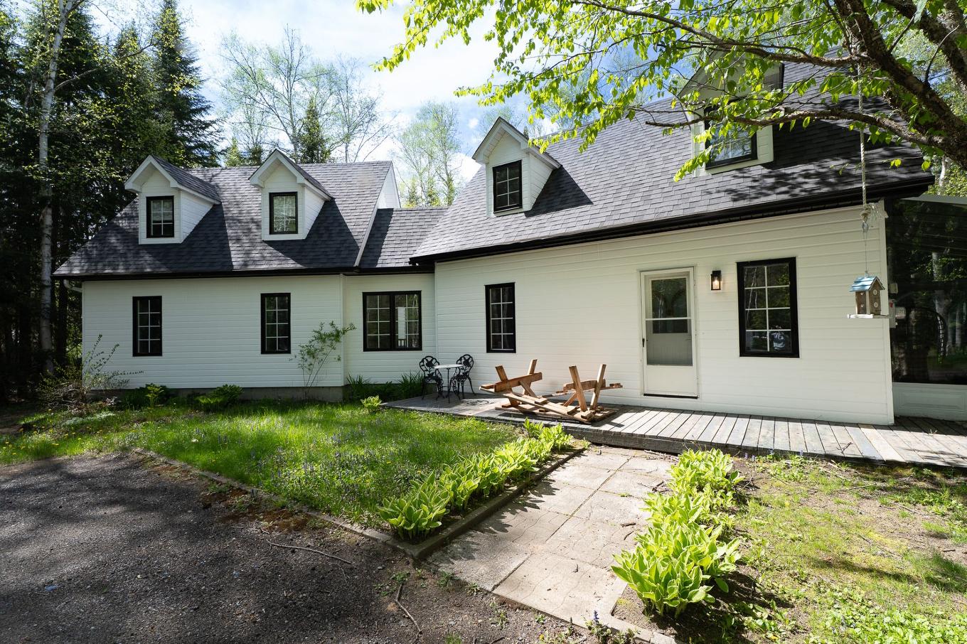 Façade - 174 Ch. Fradet, Saint-Donat, QC - Outdoor