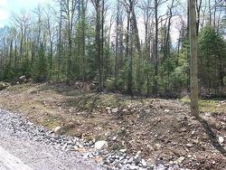 Rue des Passerins Saint-Hippolyte, QC J8A 1W2