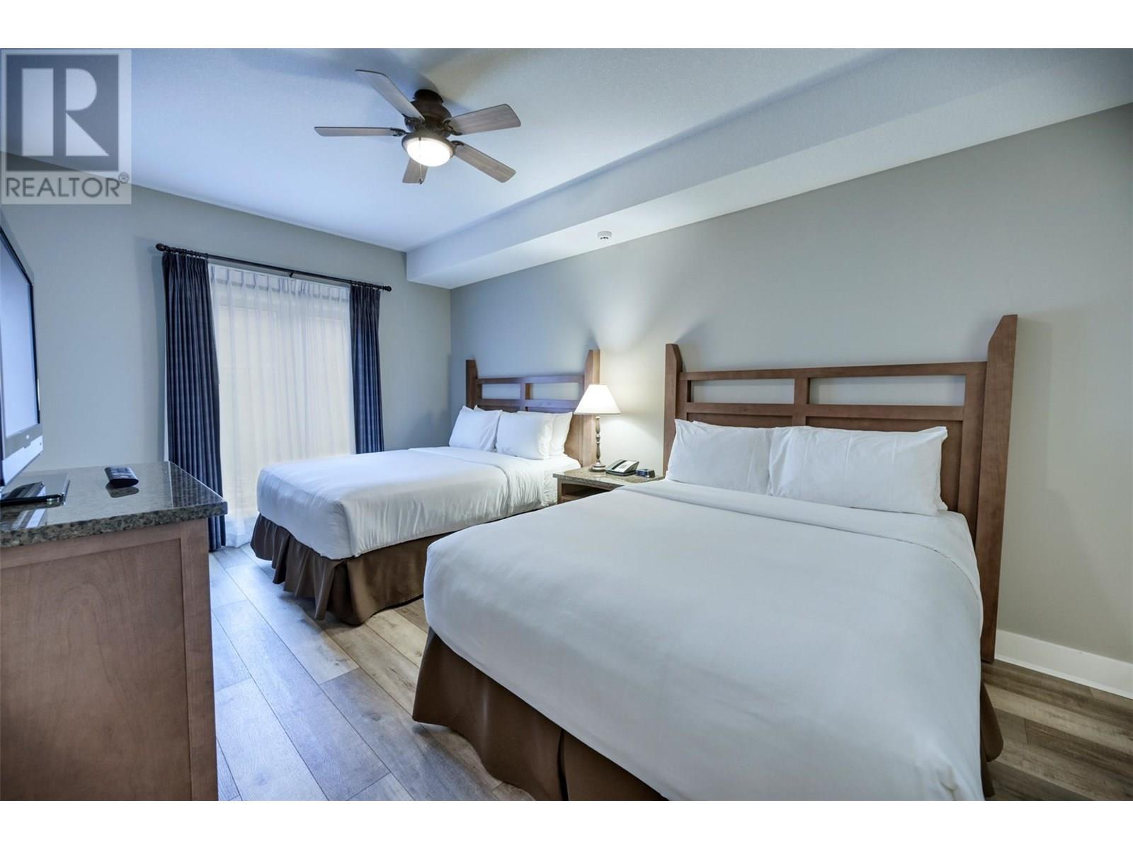 1200 Rancher Creek Road Unit# 136Abcd, Osoyoos, BC - Indoor Photo Showing Bedroom