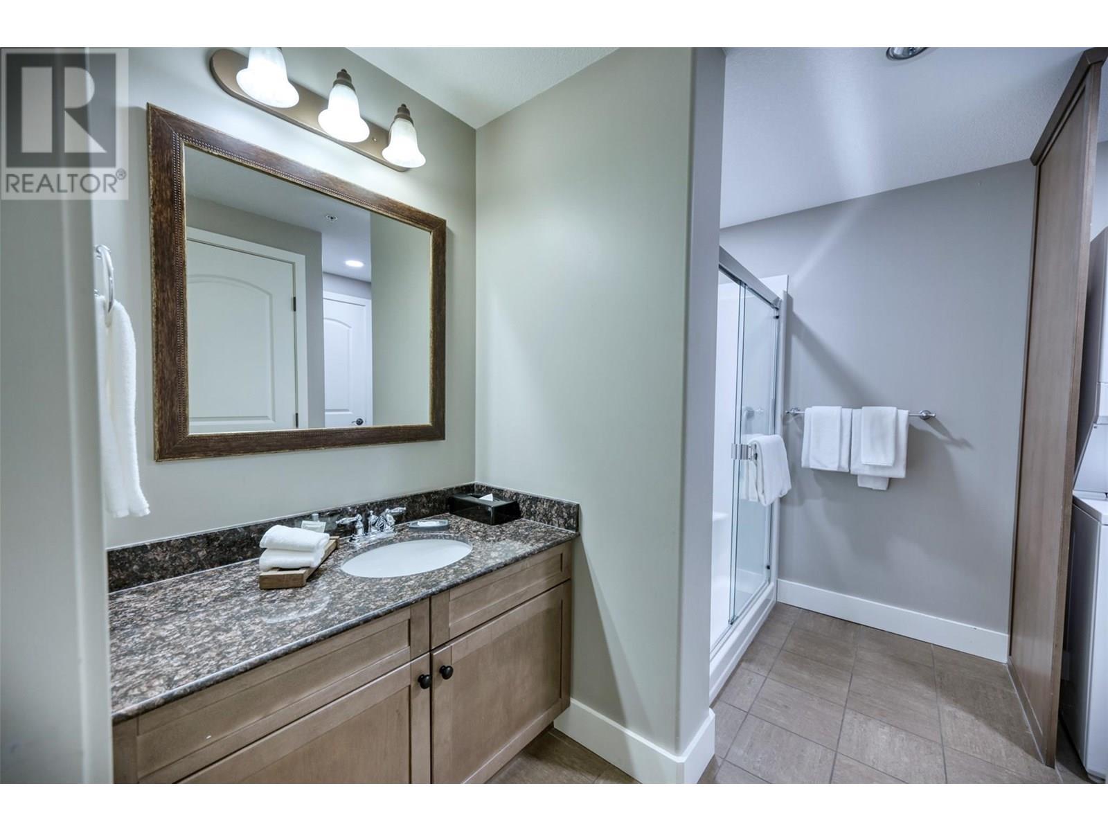1200 Rancher Creek Road Unit# 136Abcd, Osoyoos, BC - Indoor Photo Showing Bathroom