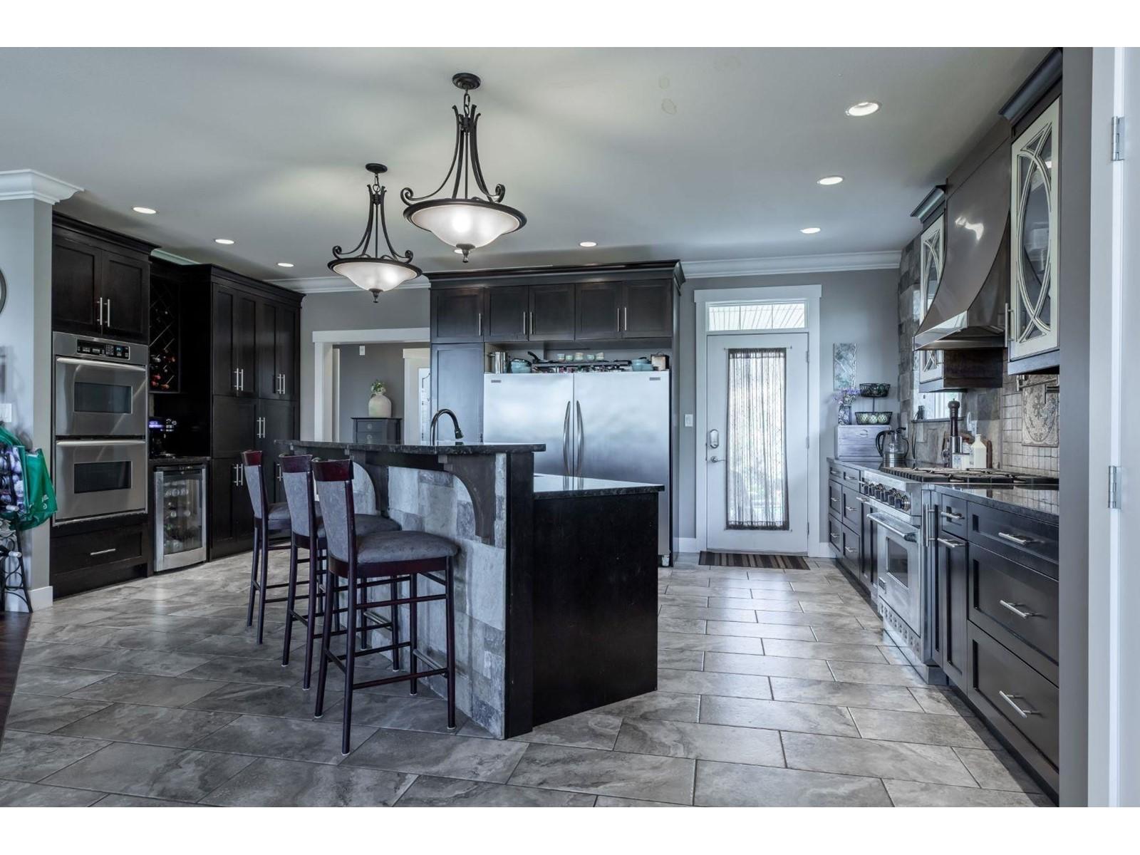 2379 Chardonnay Lane, Abbotsford, BC