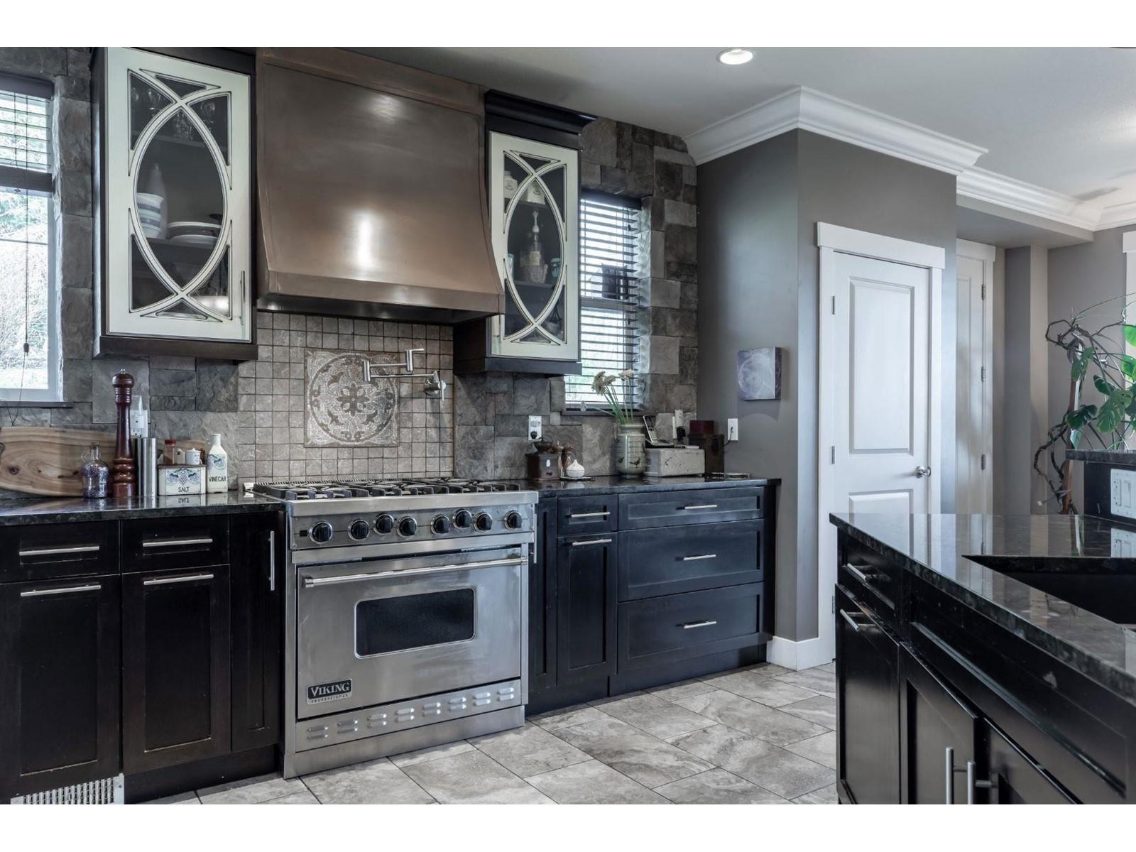 2379 Chardonnay Lane, Abbotsford, BC