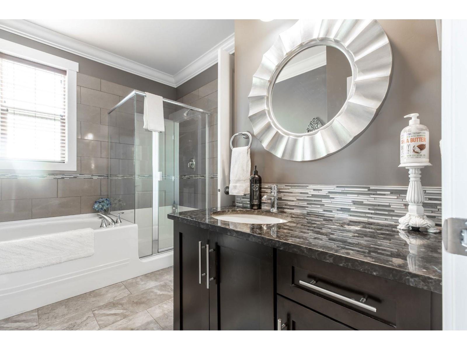 2379 Chardonnay Lane, Abbotsford, BC