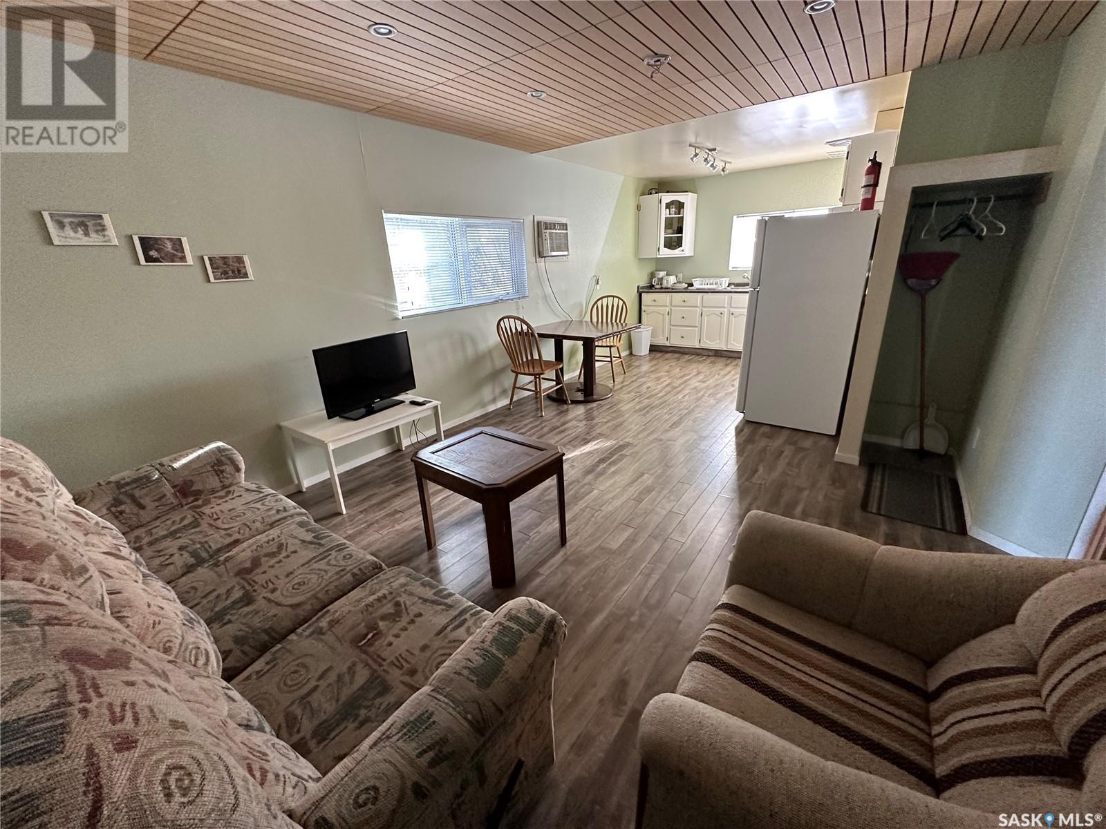 309 2Nd Avenue, Gerald, SK - Indoor