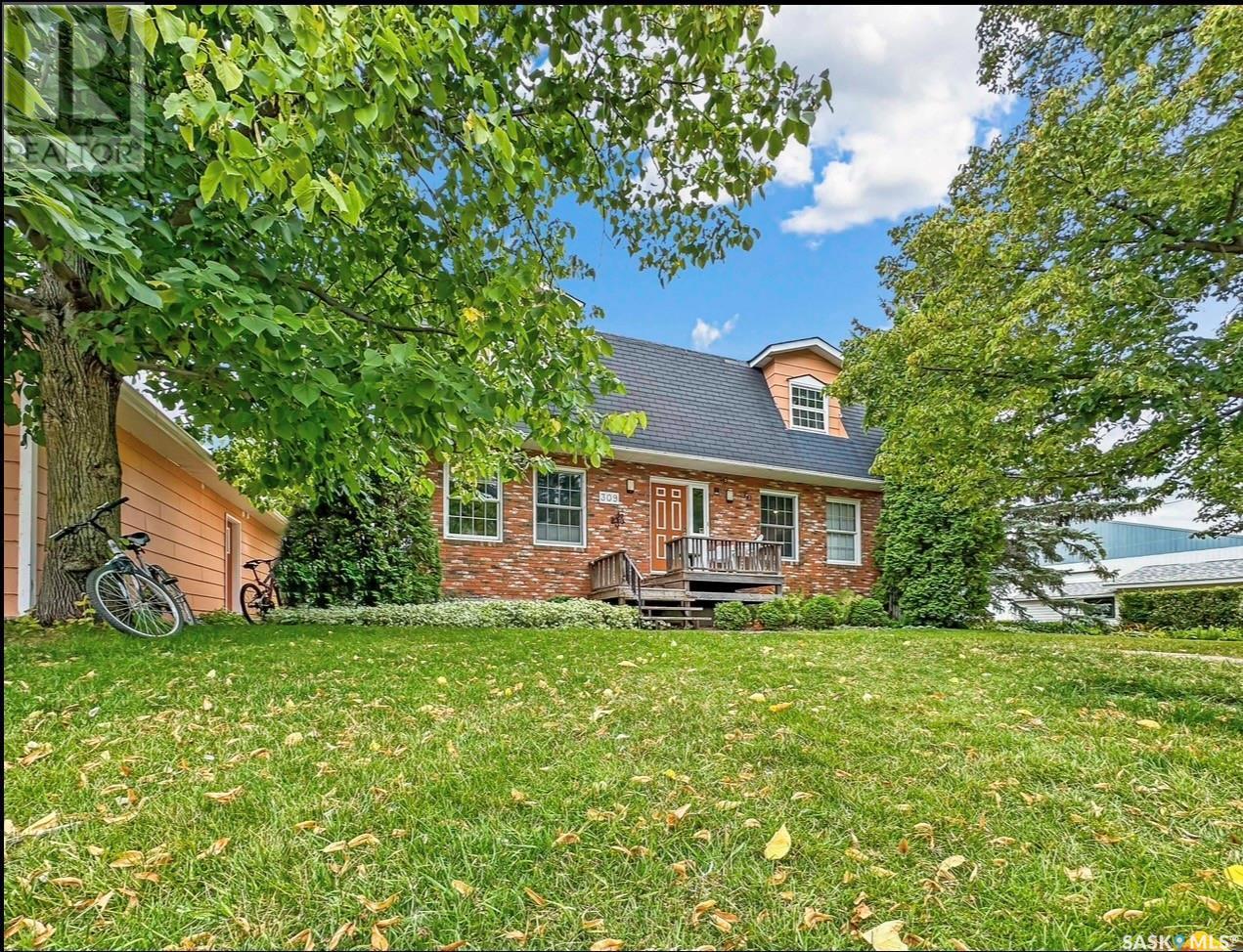 309 2Nd Avenue, Gerald, SK - Outdoor With Deck Patio Veranda