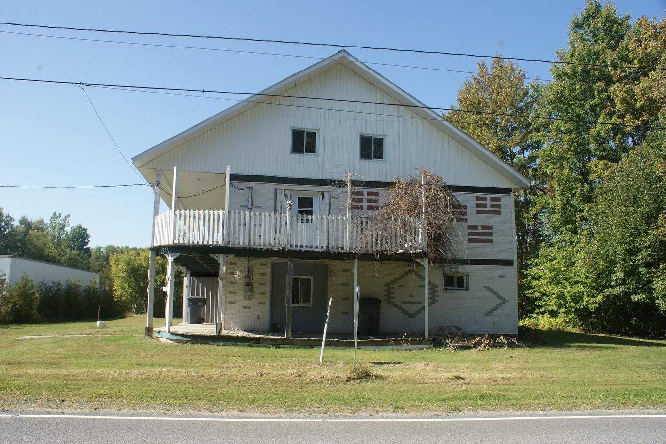 Frontage - 2430 - 2434 10E Rang, Aston-Jonction, QC - Outdoor