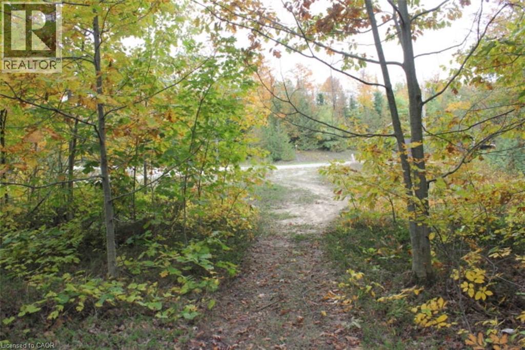 19-45 Spry Lake Road, Oliphant, ON