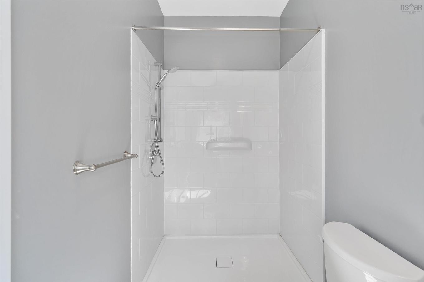 201 3-25 Treehouse Lane, Bridgewater, NS