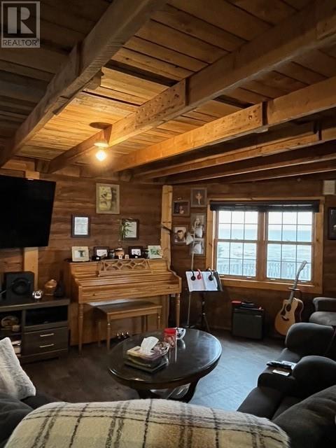 5 Main Street, Portland Creek, NL - Indoor Photo Showing Living Room
