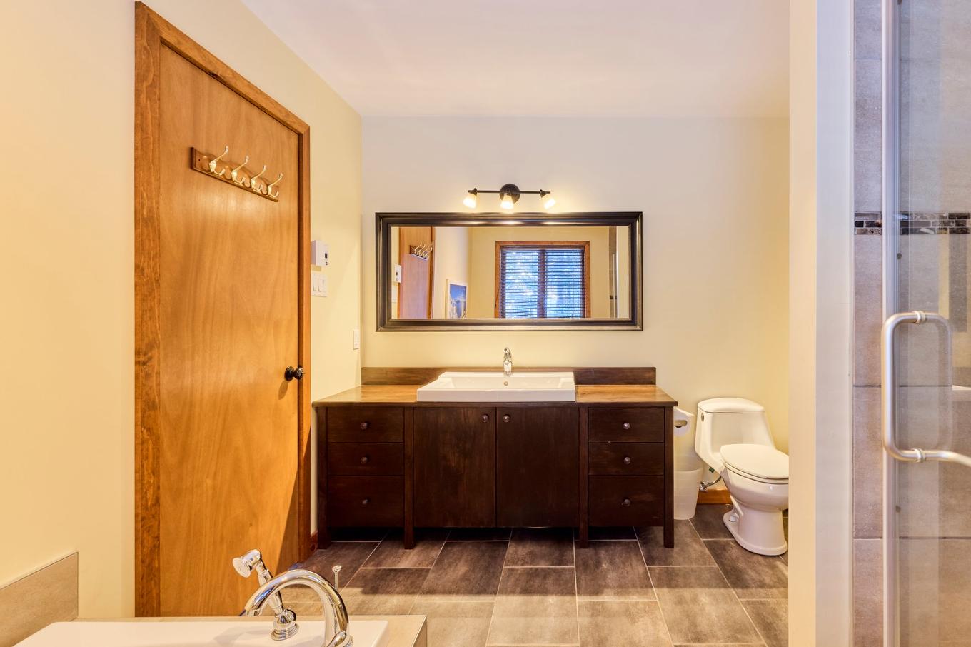 Salle de bains - 95 Ch. Du Domaine-Escarpé, Saint-Donat, QC - Indoor Photo Showing Bathroom