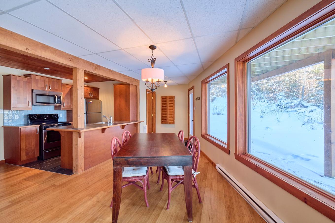 Salle à manger - 95 Ch. Du Domaine-Escarpé, Saint-Donat, QC - Indoor