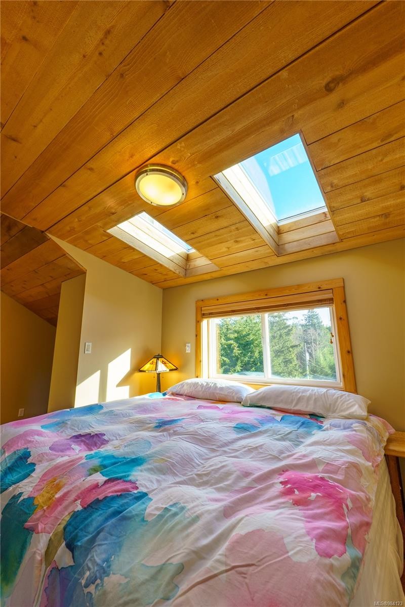 316 Leighton Way, Tofino, BC