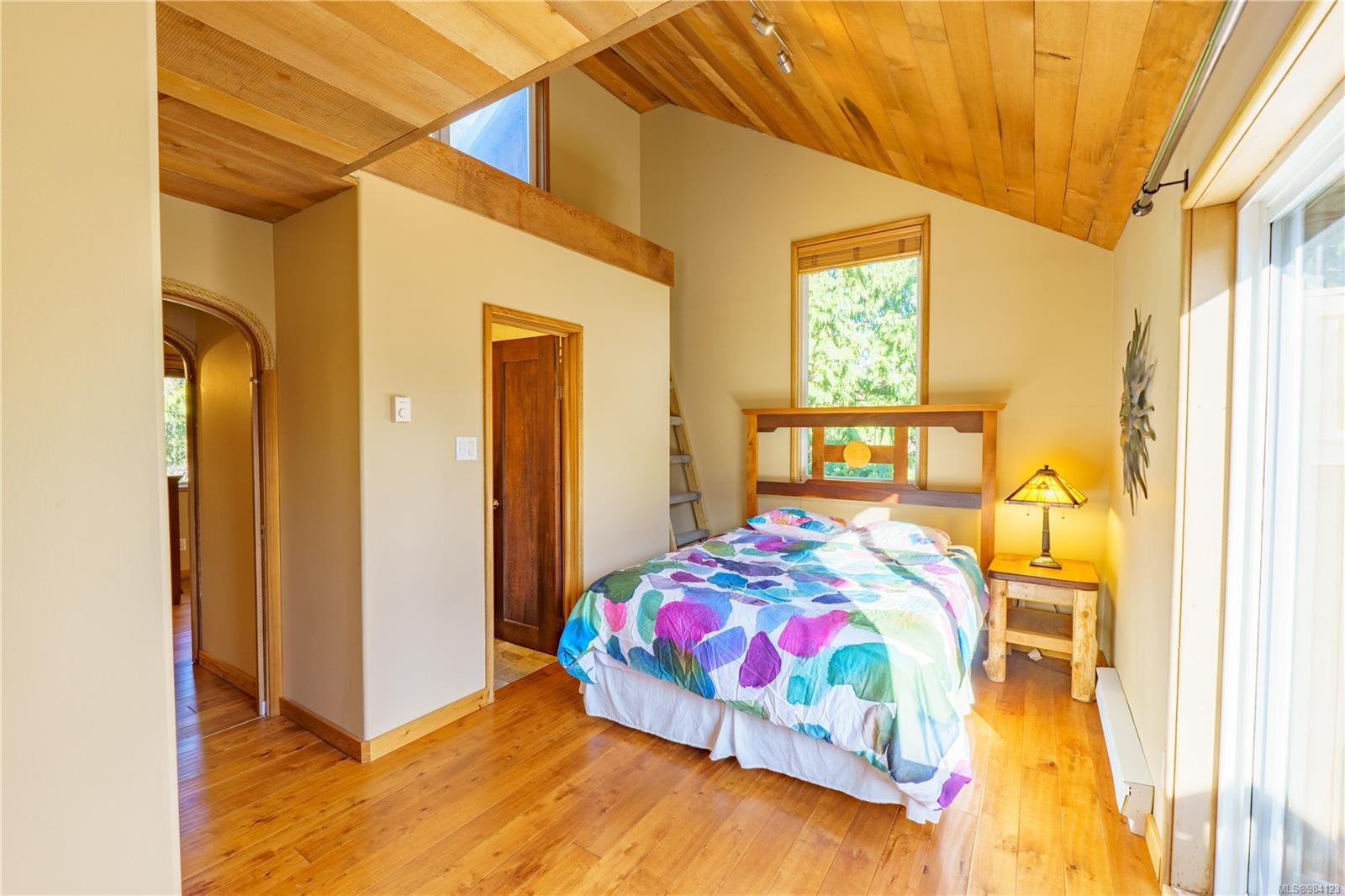 316 Leighton Way, Tofino, BC