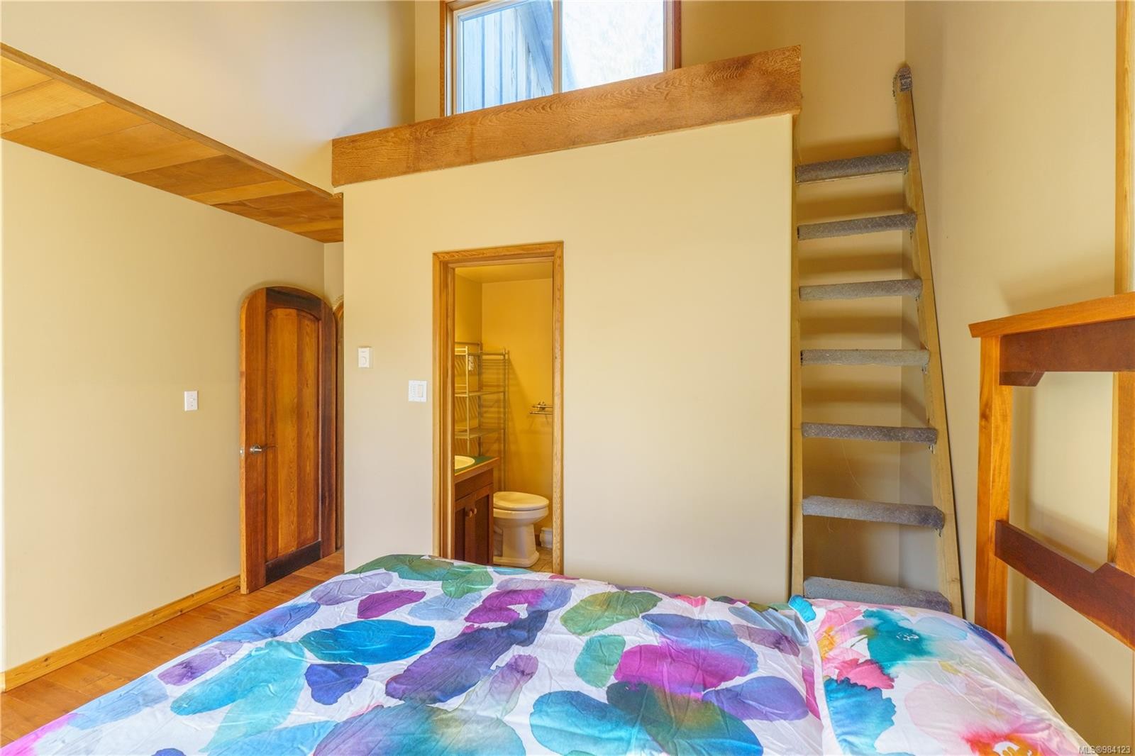 316 Leighton Way, Tofino, BC