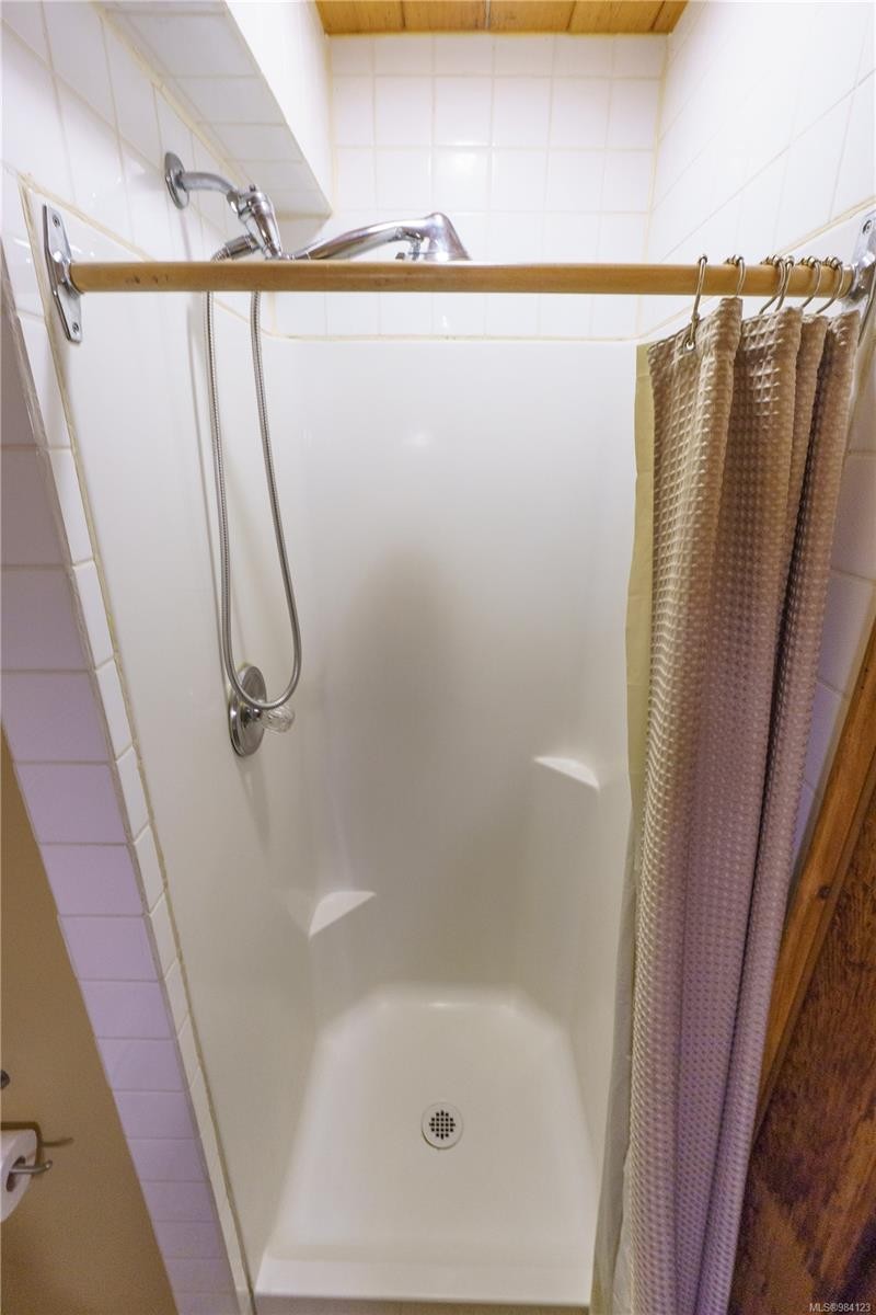 316 Leighton Way, Tofino, BC