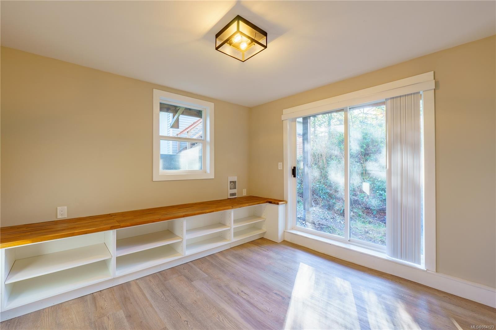 316 Leighton Way, Tofino, BC